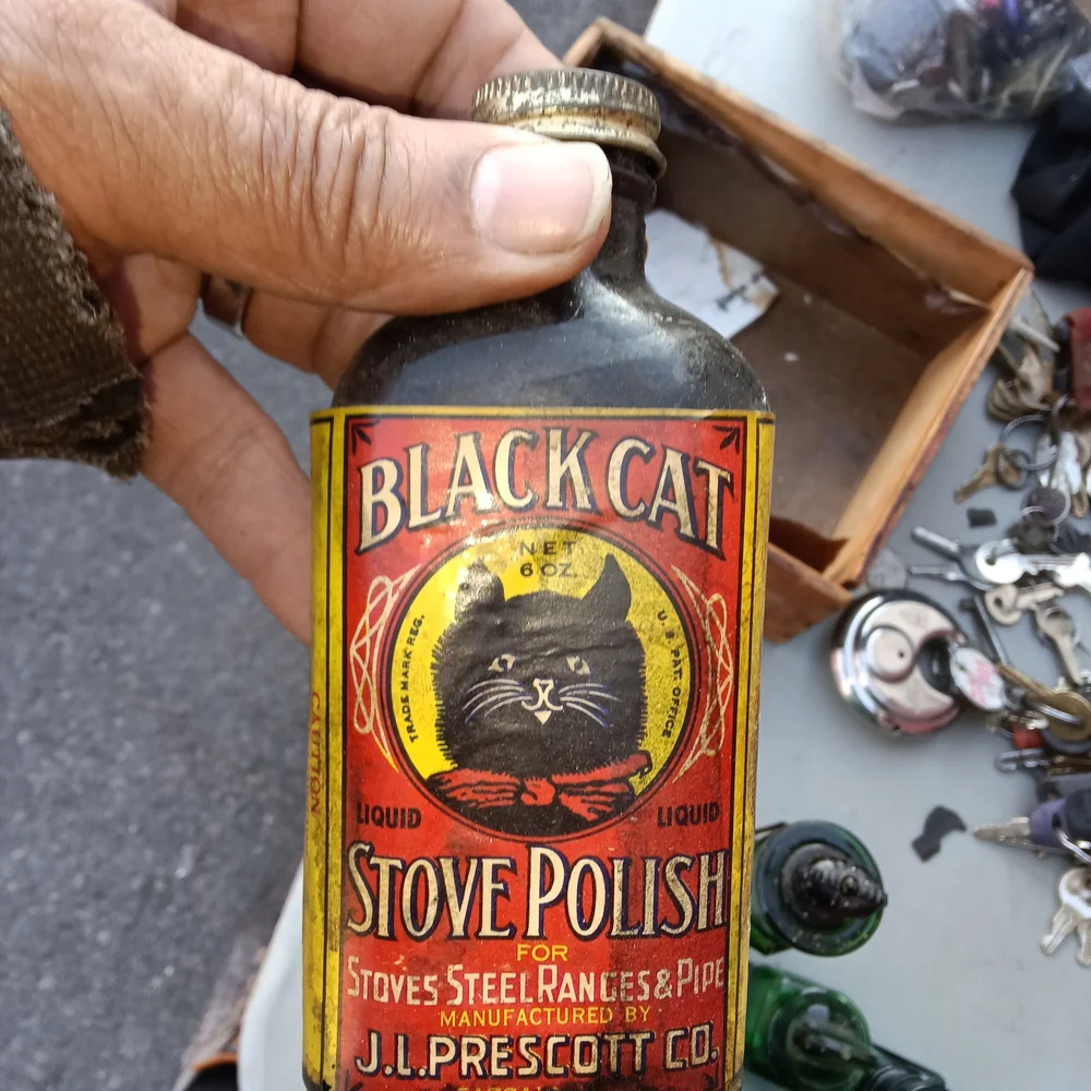 Vintage 1800s/1900s BLACK CAT Stove Polish Bottle With Original Label